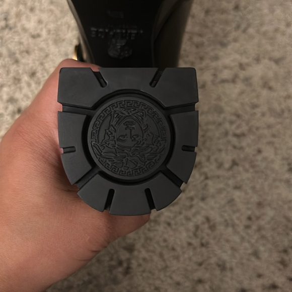 VERSACE Medusa Aevitas Platform Mary Janes Pump - Picture 15 of 15